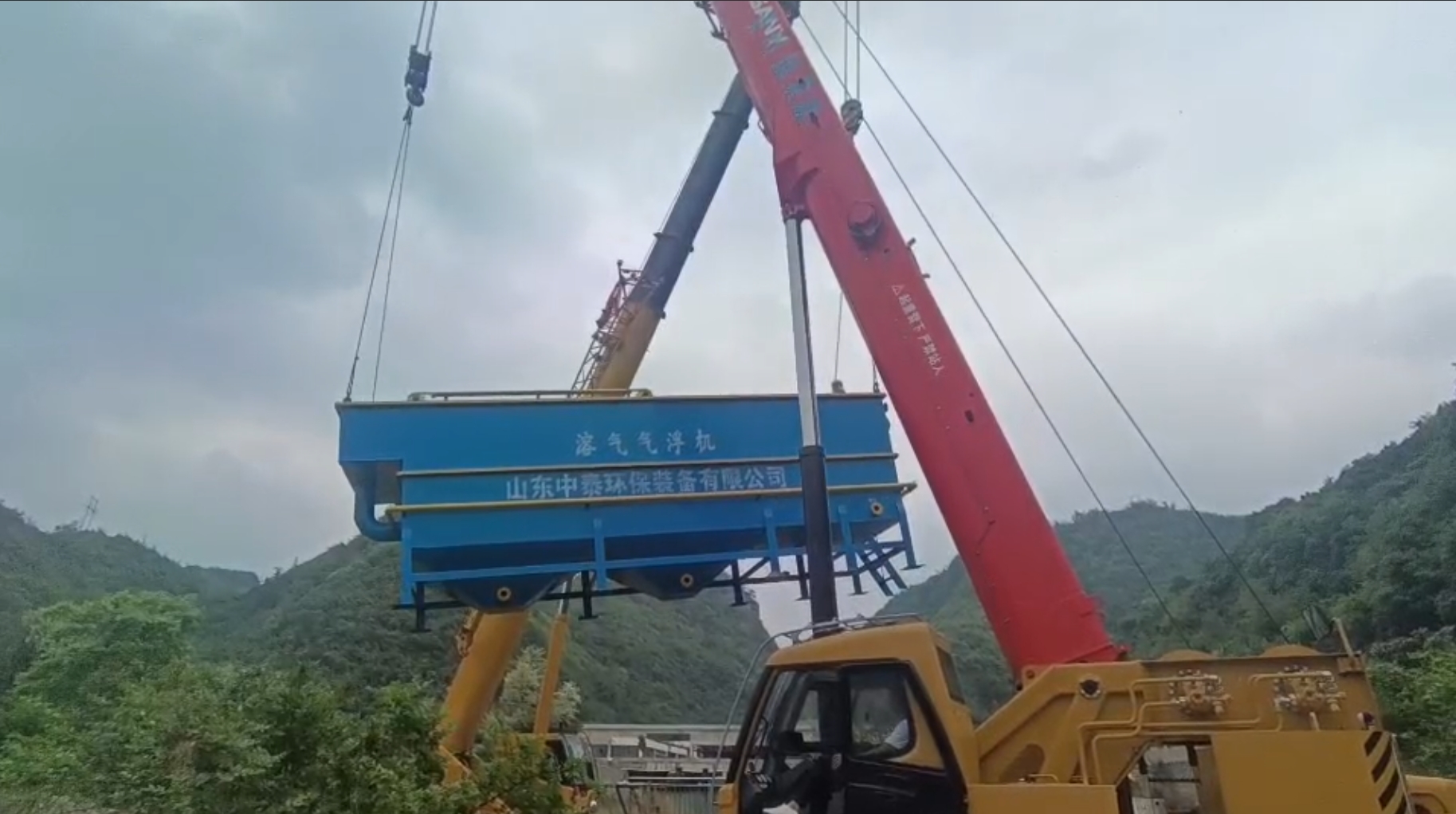 氣浮機，高效氣浮機，溶氣氣浮機，氣浮機安裝現(xiàn)場